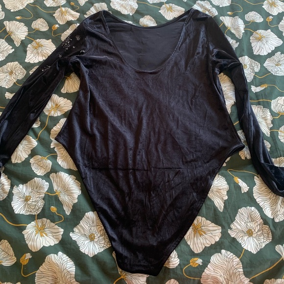 H&M Black Velour Bodysuit Unitard with Stars - Picture 6 of 6